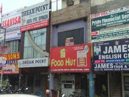 Star Food Hut outside