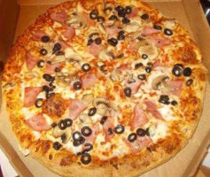 Domino's Pizza food