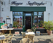 Bistro Huyze Saeftinghe inside