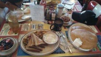 Maryann's Diner food