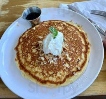 Papa'aina At The Pioneer Inn food