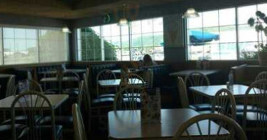 Culver's inside