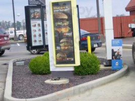 Mcdonald's outside