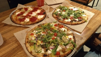 Blaze Pizza food