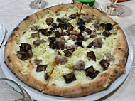 Pizzeria food