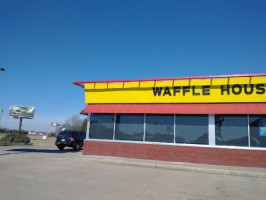 Waffle House outside