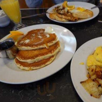 Ruby's Diner food