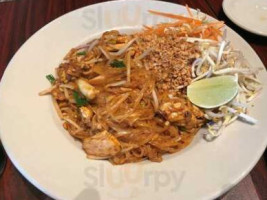 Chokdee Thai Cuisine food