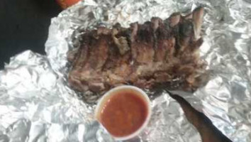 Burk's Bbq food