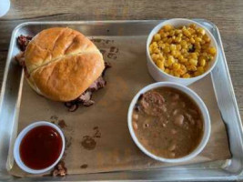 Jojack's Smokehouse food