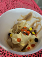 Froyo Frozen Yogurt- Olive food