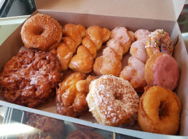 William's Donuts food