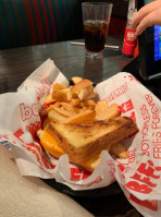 Red Robin Gourmet Burgers And Brews food