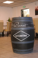 La Cantine 44 inside