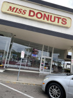 Miss Donuts outside