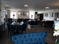 Hotel-restaurant de la Baie food