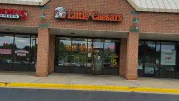 Little Caesars outside