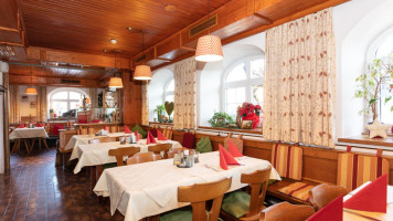 Gasthaus Brandlwirt inside