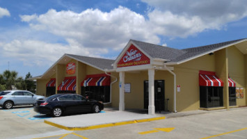 New Orleans Hamburger Seafood Co. outside