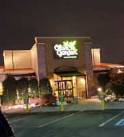 Olive Garden Italian Kitchen outside