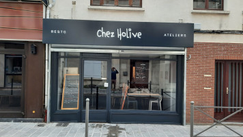 Chez Holive food