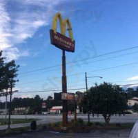 Mcdonald's outside