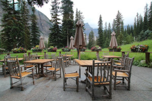 Moraine Lake Lodge inside