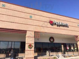 Applebee's outside