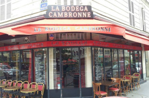 La Bodega Cambronne inside