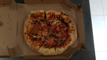 Domino's Pizza Villeurbanne Cusset food