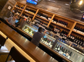 Foxcroft Wine Co. Dilworth food