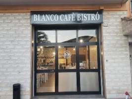 Blanco Cafè Bistrò food