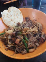 Khan's Mongolian Grill food