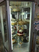 Di Camillo Bakery food