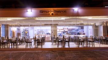 Simon's Bistrot food