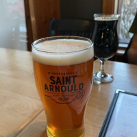 Microbrasserie Saint-Arnould food