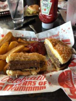 Red Robin Gourmet Burgers And Brews food