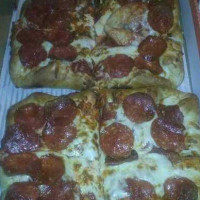 Little Caesars Pizza food