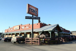 Caney Fork River Valley Grille outside