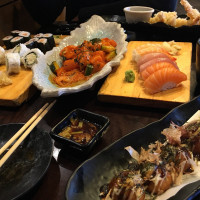 Sushi Mura food