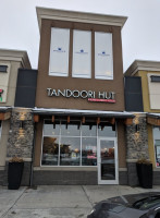 Tandoori Hut outside