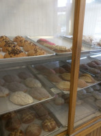 Rosy's Bakery inside