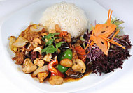 Tiien Thai Westbourne food