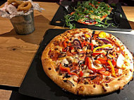 Pizza Hut food