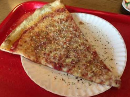 Luigi's Pizza food