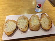 Pizza Hut food