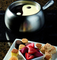 The Melting Pot Reston food