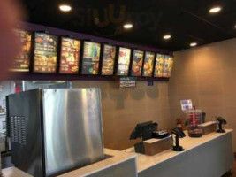 Taco Bell inside