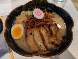 Shimuja Ramen food