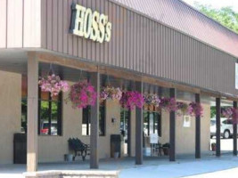 Hoss's Steak Sea House outside